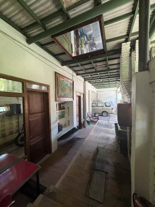 dijual kost jalan dukuh kupang