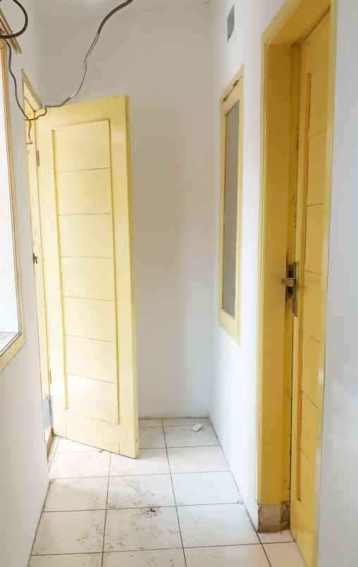 dijual kost jl babakan wates turangga