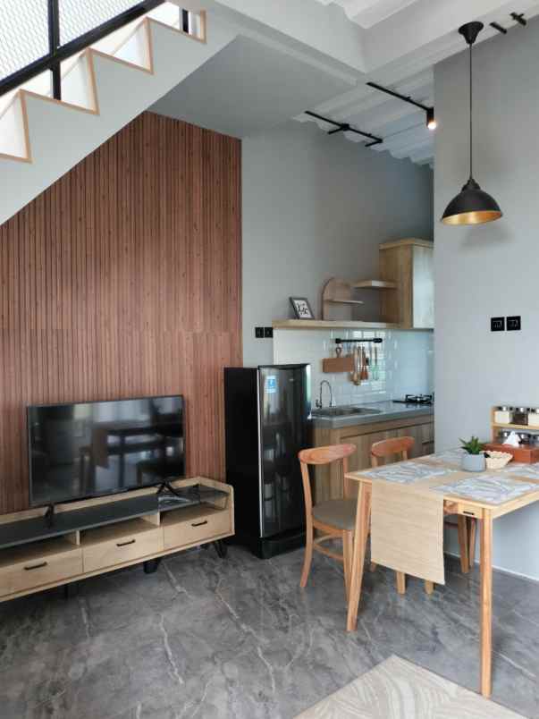 dijual kost jl cilubang mekar situgede