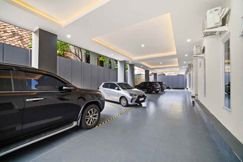 dijual kost jl petojo enclek vii rt 3