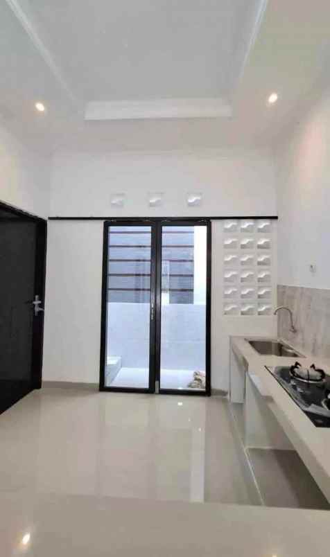 dijual lumah minimalis siap huni di bekasi timur