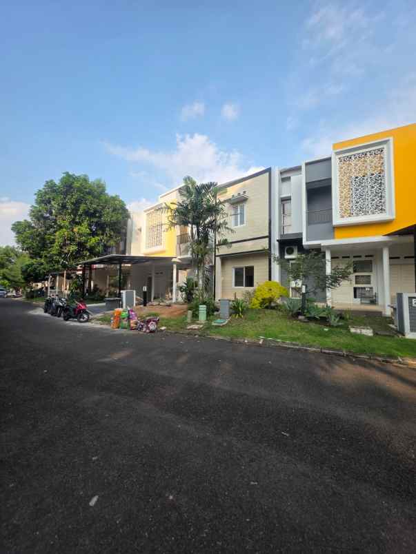 dijual ruko gudang kantor cluster darwin scientia