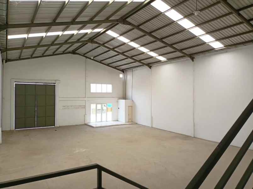 dijual ruko gudang kantor gudang laksana pakuhaji