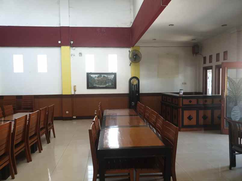 dijual ruko gudang kantor jalan raden patah pasuruan