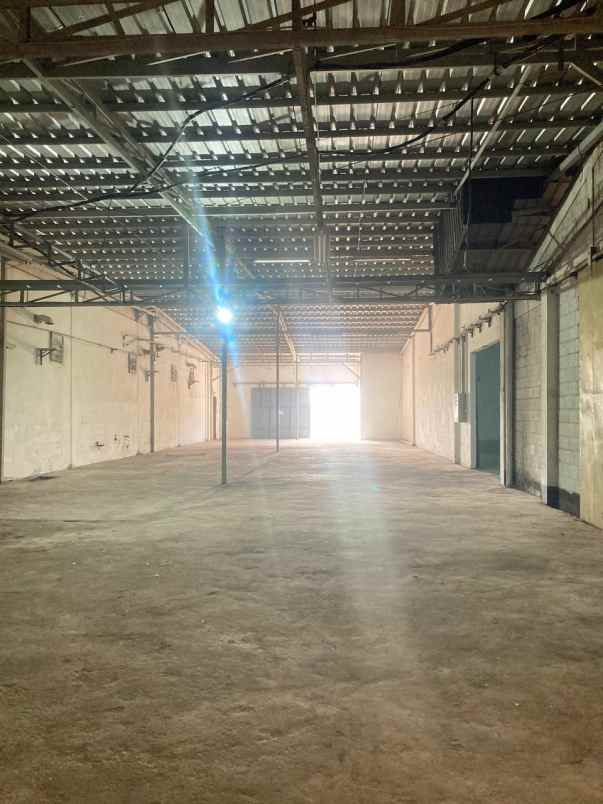 dijual ruko gudang kantor kec pasar kemis kab