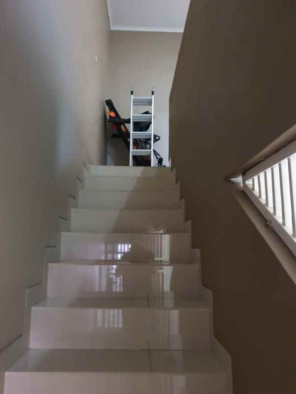 dijual ruko gudang kantor puri melia garden kolonel