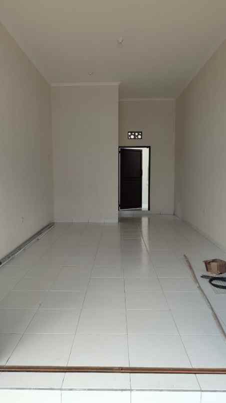 dijual ruko gudang kantor sariwangi