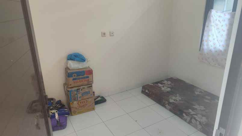 dijual ruko gudang kantor sariwangi