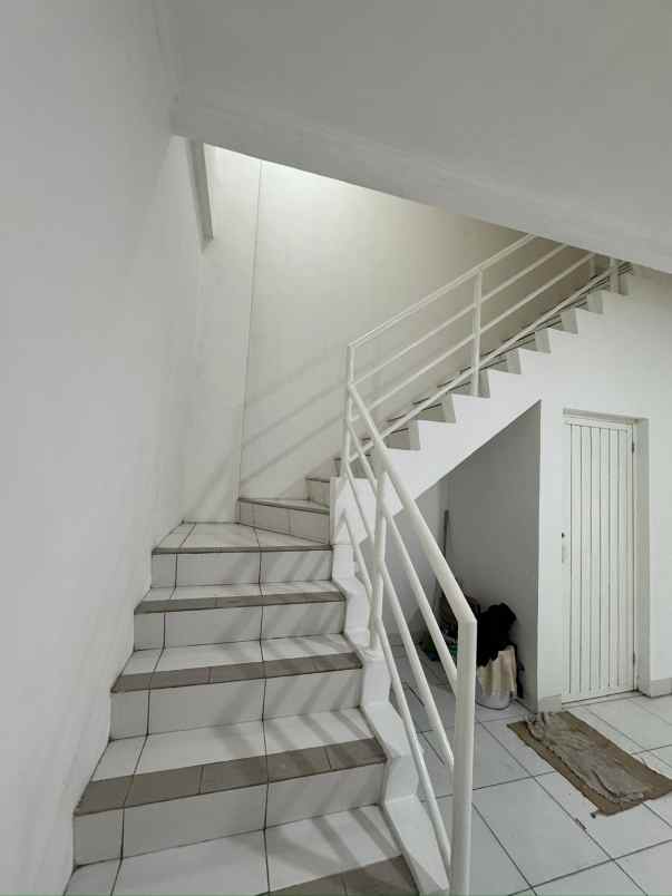 dijual ruko gudang kantor sumur bandung