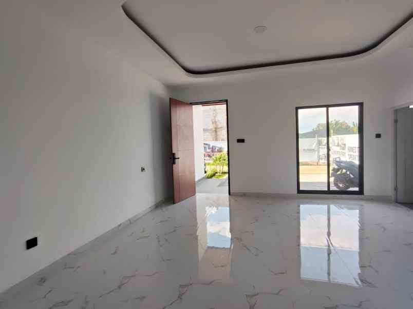 dijual rumah 2 lantai termurah setangsel mulai 749juta