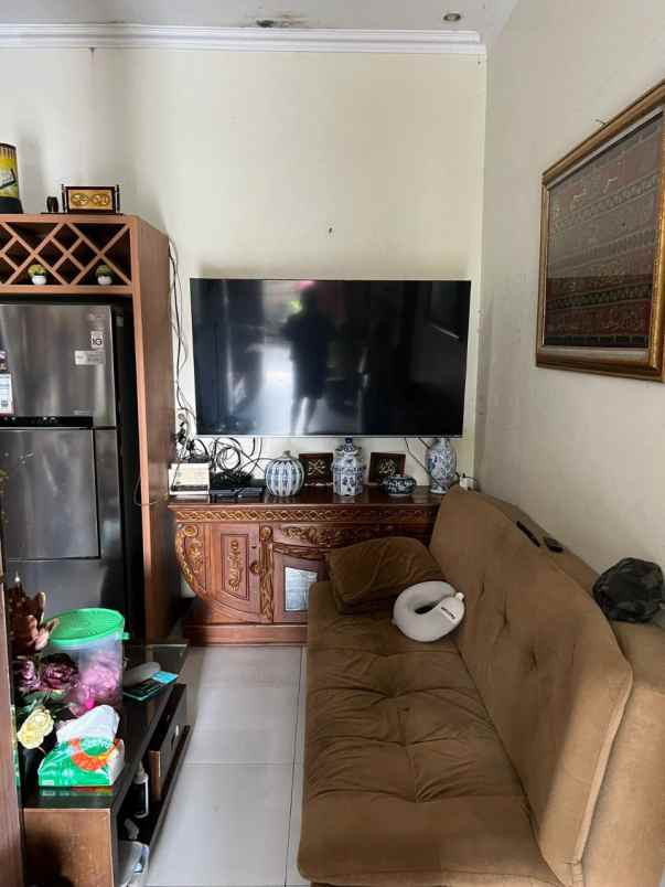 dijual rumah 456 jln lubang buaya raya