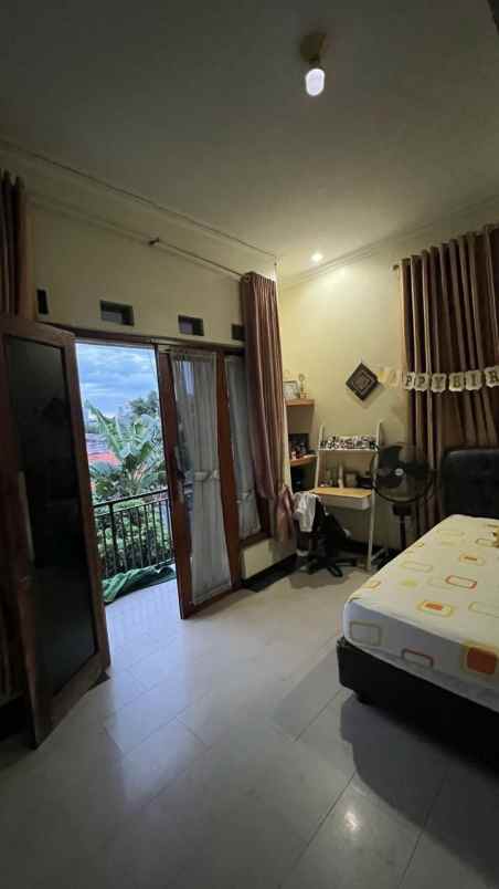 dijual rumah 456 jln lubang buaya raya