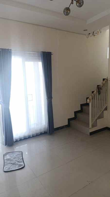 dijual rumah anvaya