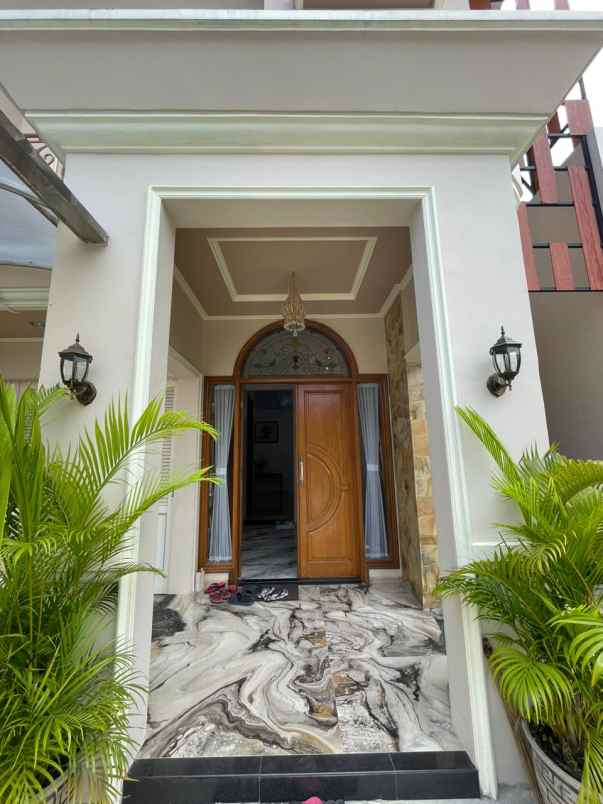 dijual rumah araya galaxy bumi permai