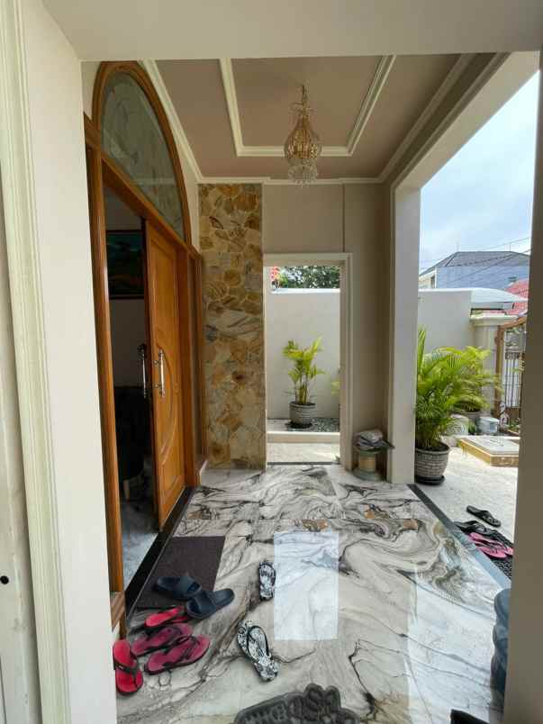 dijual rumah araya galaxy bumi permai