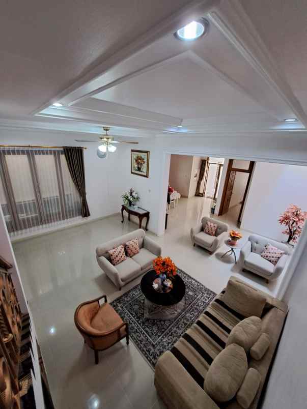 dijual rumah araya galaxy bumi permai