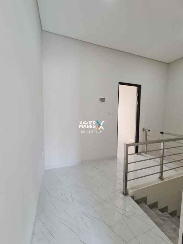 dijual rumah baru di tenggilis mejoyo selatan surabaya