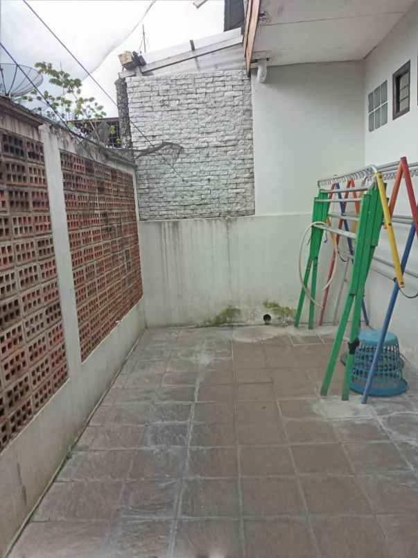 dijual rumah bogor barat