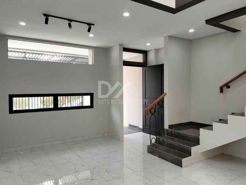 dijual rumah brand new di gading serpong