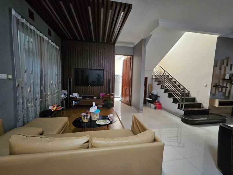 dijual rumah buahbatu regency bandung