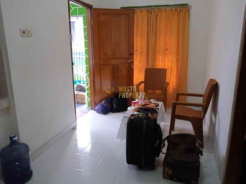 dijual rumah caturtunggal kec depok kab