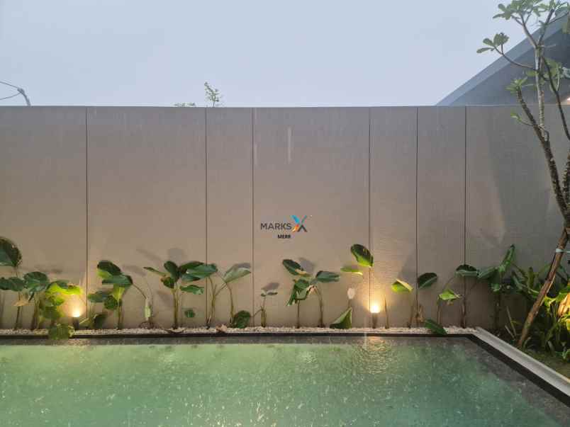 dijual rumah central park juanda