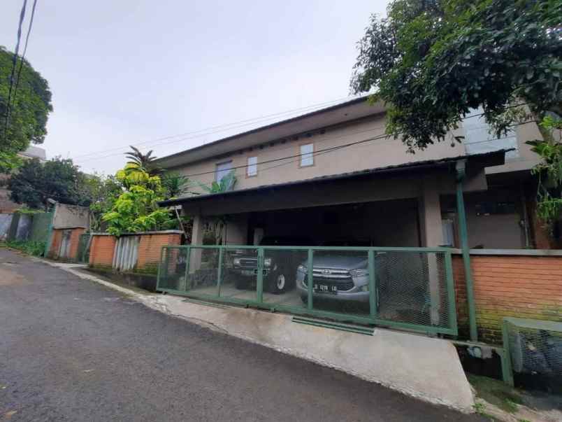 dijual rumah cigadung