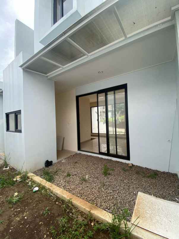 dijual rumah cigugur girang