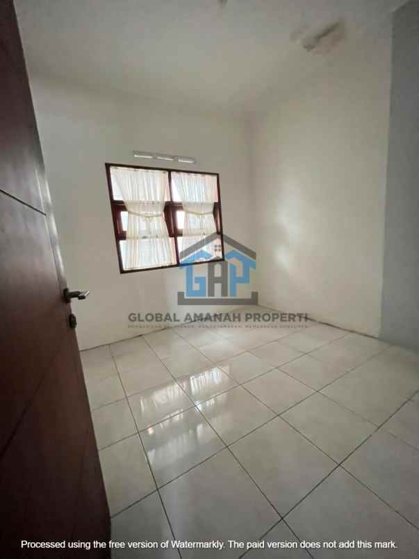 dijual rumah cihanjuang
