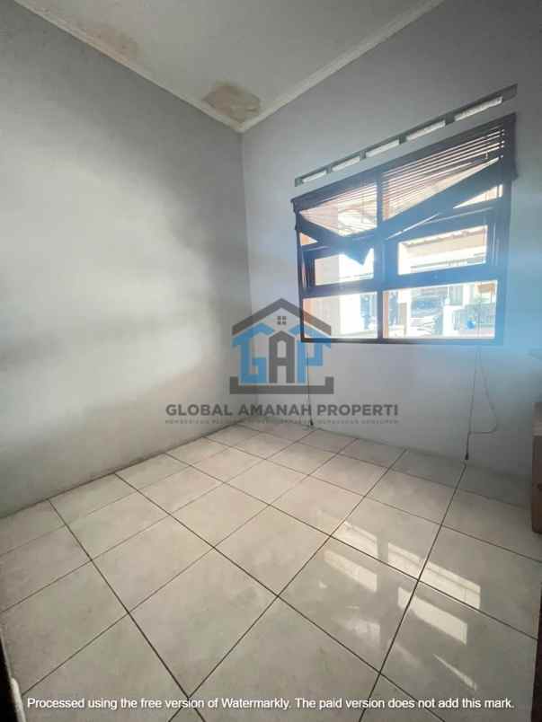 dijual rumah cihanjuang