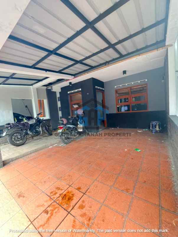 dijual rumah cihanjuang