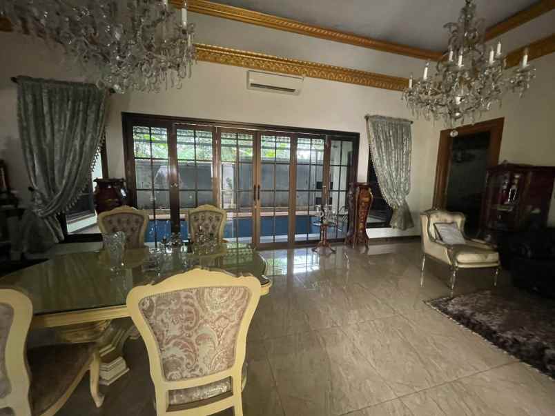 dijual rumah cikeas