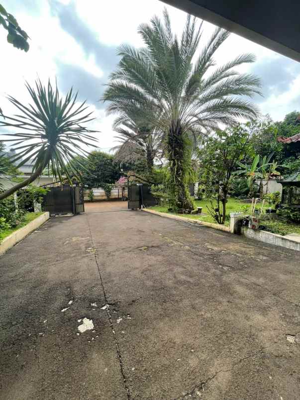 dijual rumah cikeas