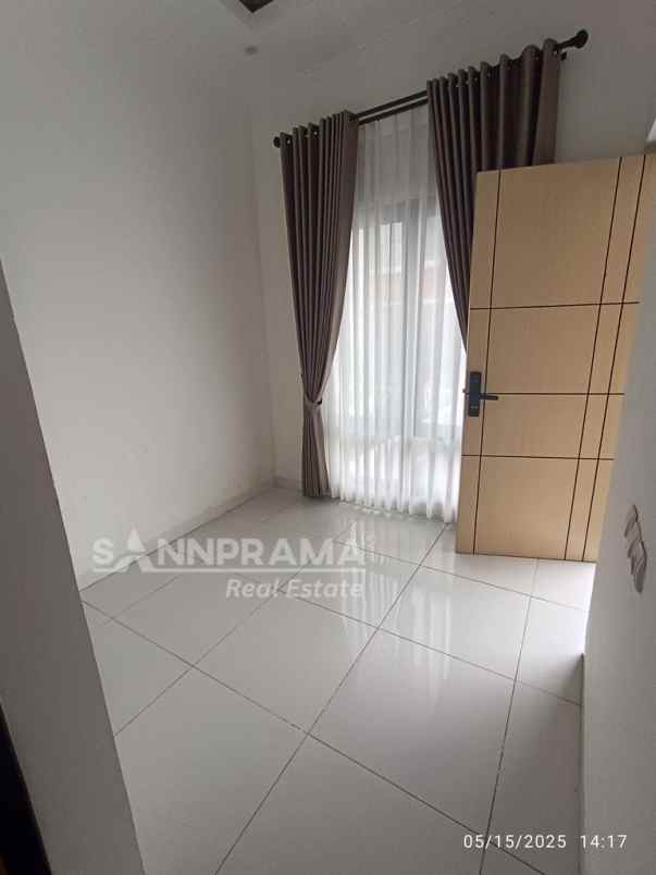 dijual rumah cilangkap