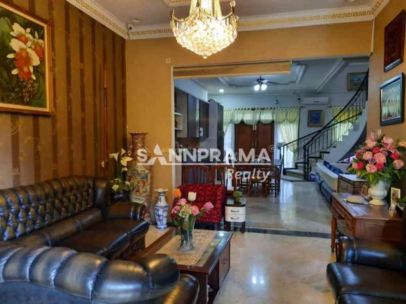 dijual rumah cinere cinere depok