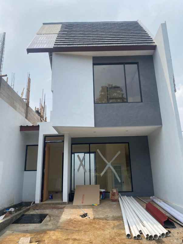 dijual rumah ciwaruga gegerkalong