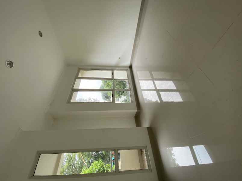 dijual rumah cluster edison scientia