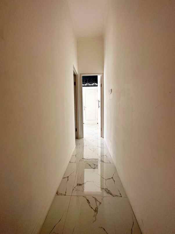 dijual rumah condet kramat jati