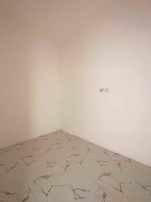 dijual rumah condet kramat jati