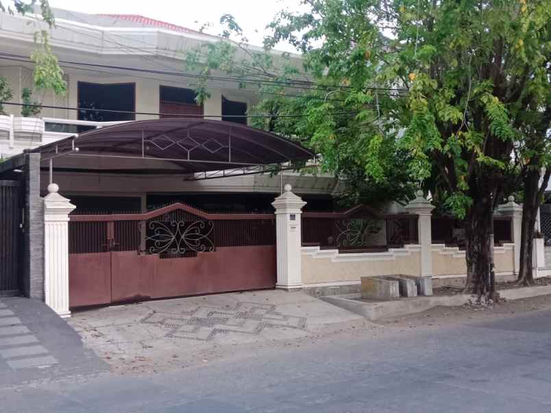 dijual rumah dharmahusada indah