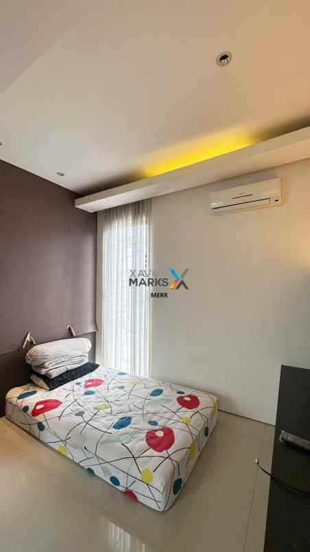 dijual rumah dian istana moca verbana