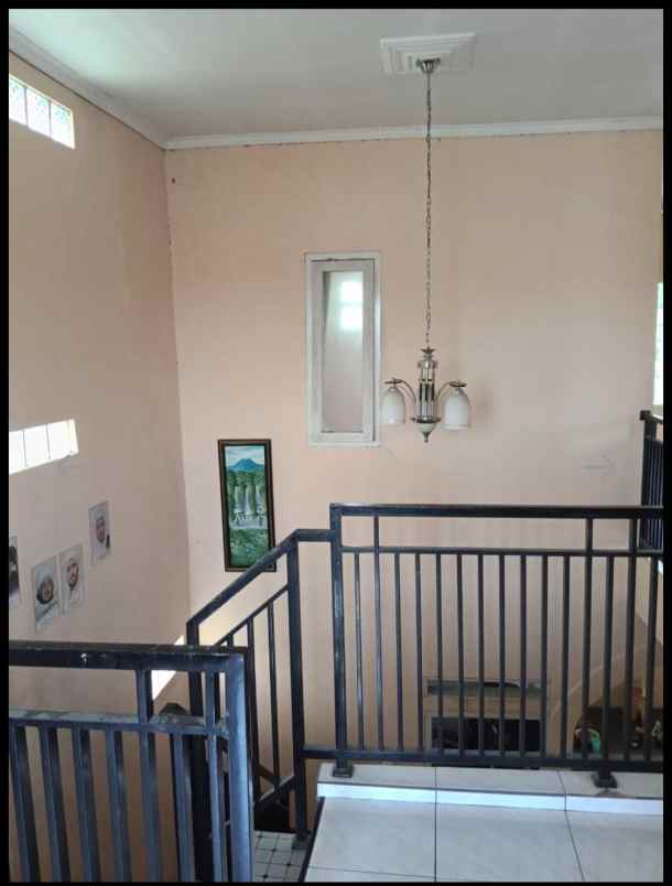 dijual rumah gadobangkong