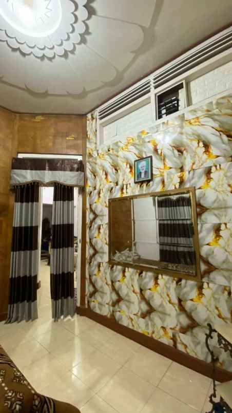 dijual rumah gembong