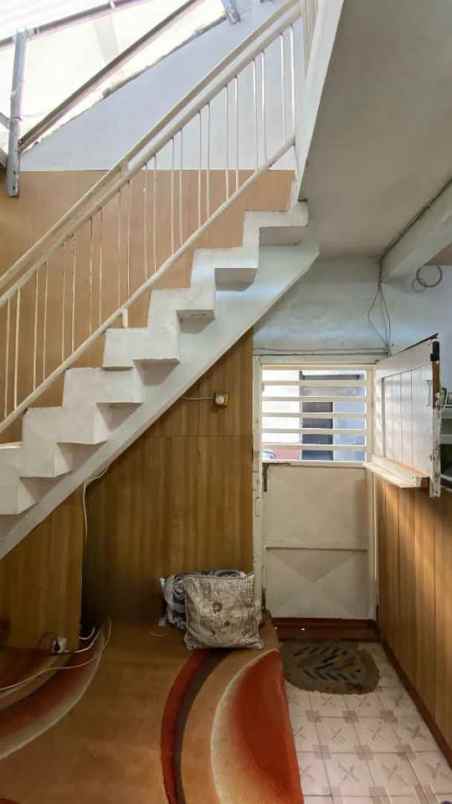 dijual rumah gembong