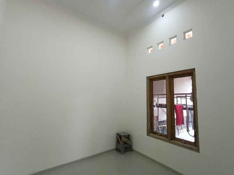 dijual rumah gentan baki sukoharjo