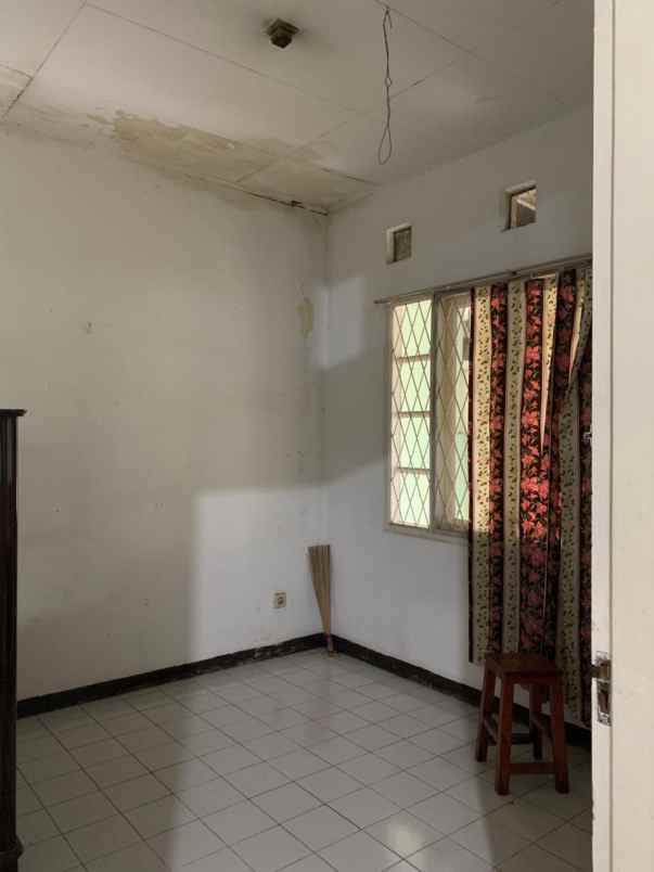 dijual rumah graha bintaro