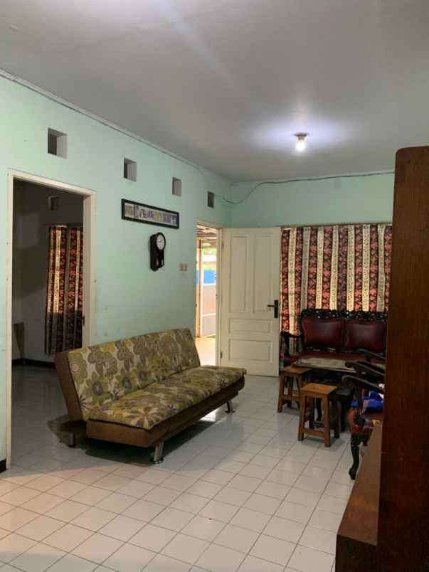 dijual rumah graha bintaro