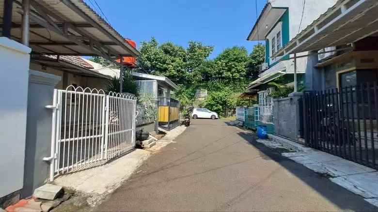 dijual rumah graha raya