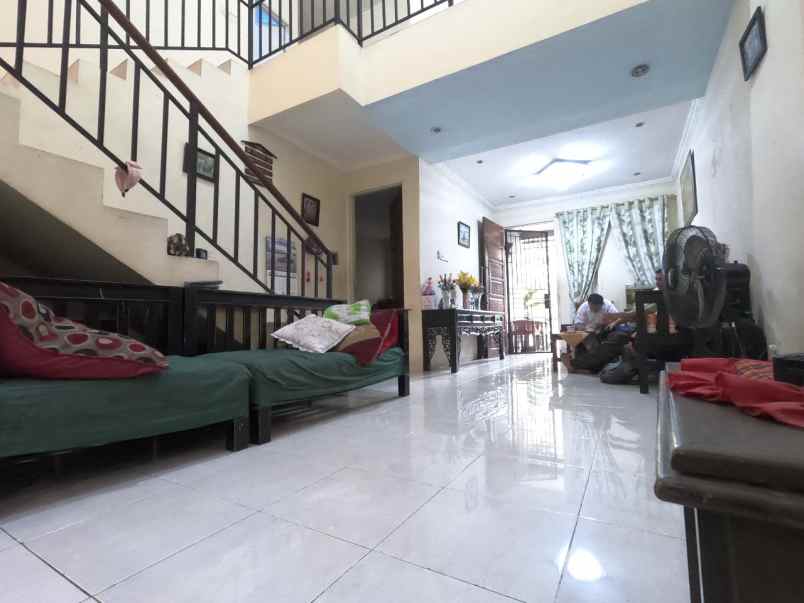 dijual rumah graha raya bintaro jaya