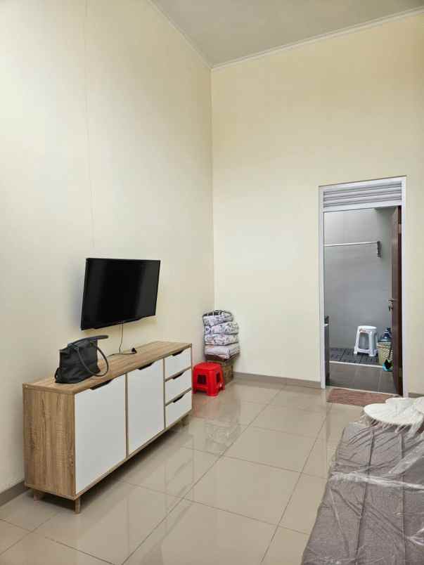 dijual rumah grand sharon residence